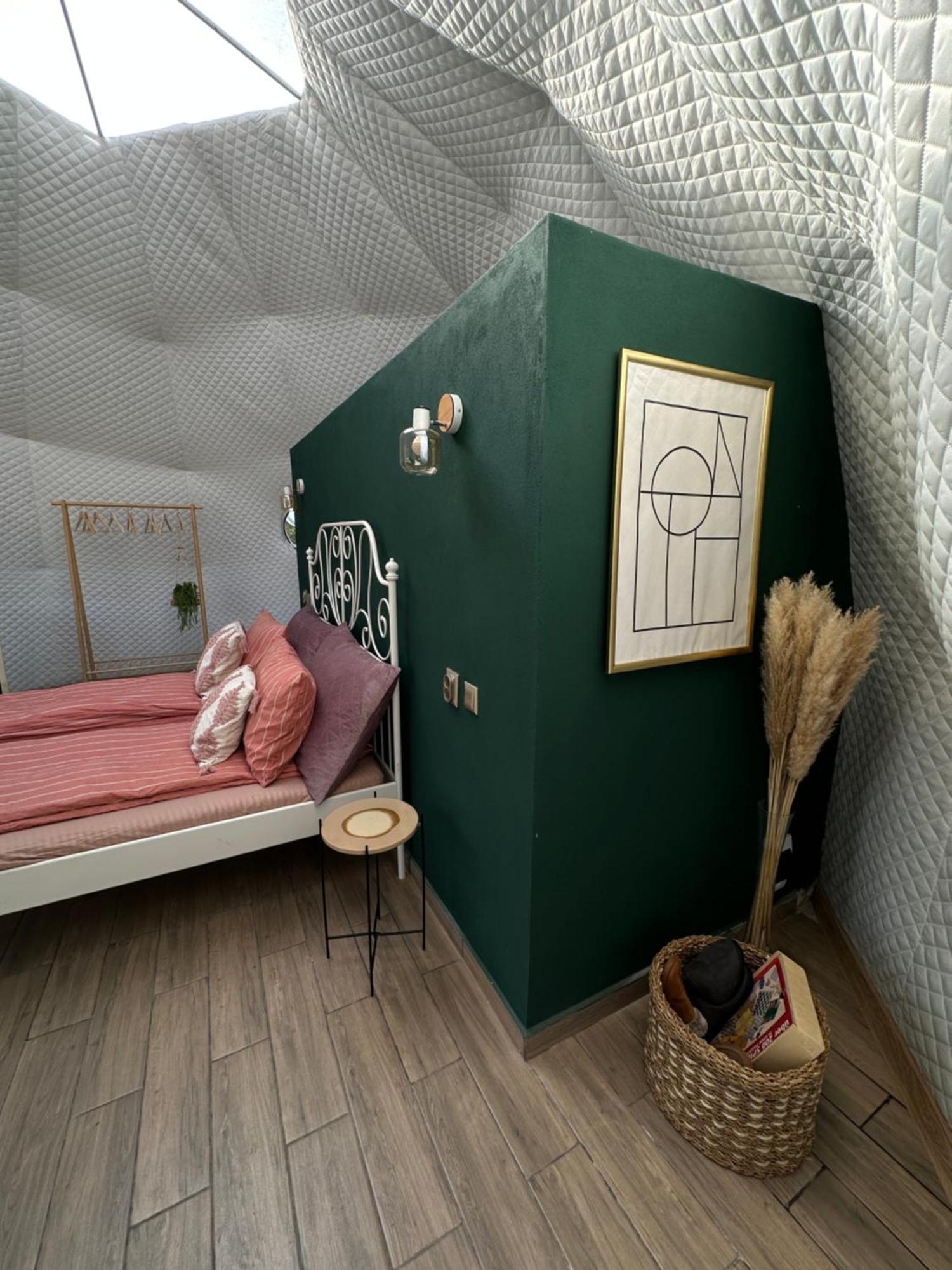 Hotel The Frog Glamping Horezu Exterior foto