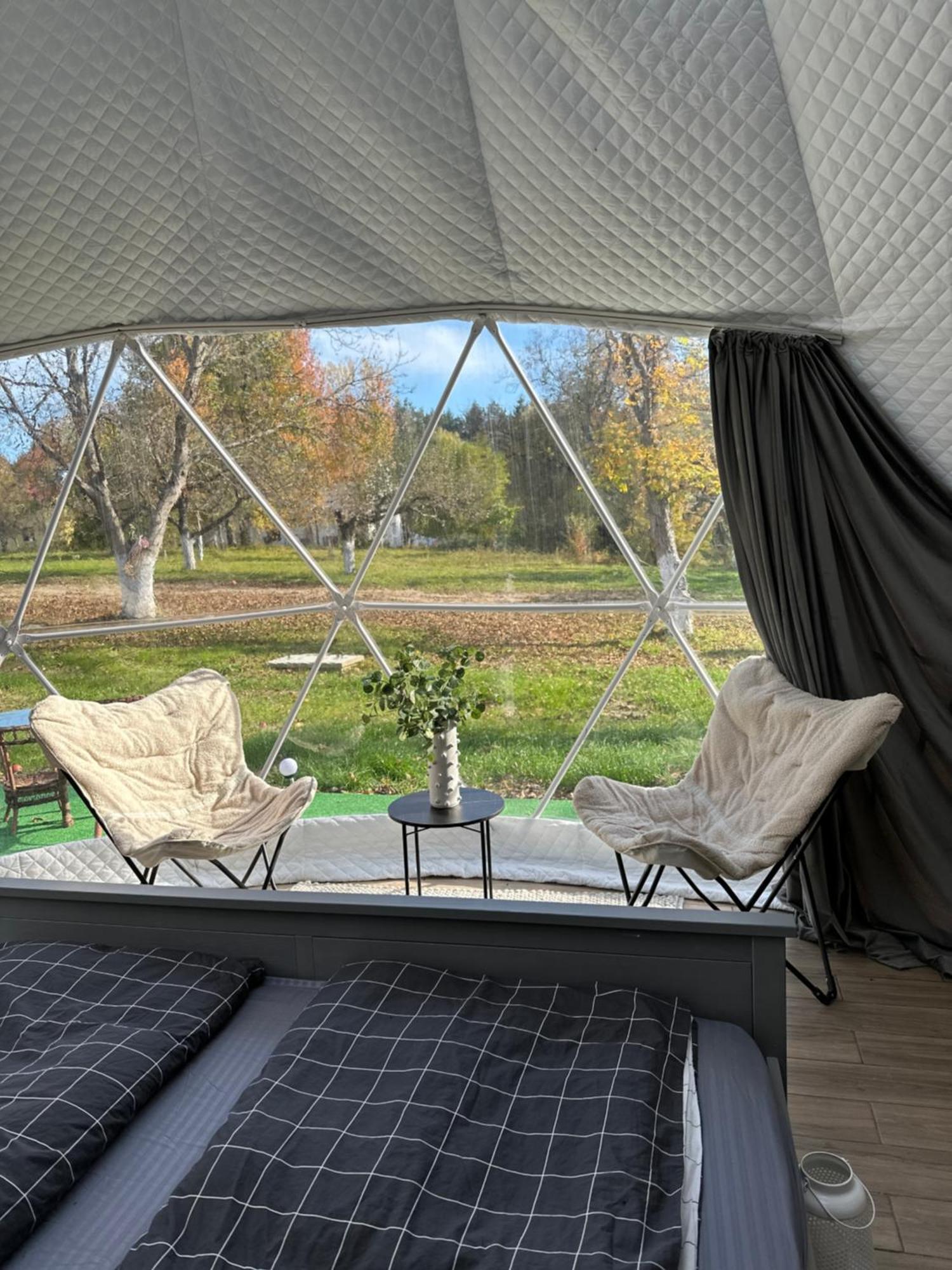 Hotel The Frog Glamping Horezu Exterior foto