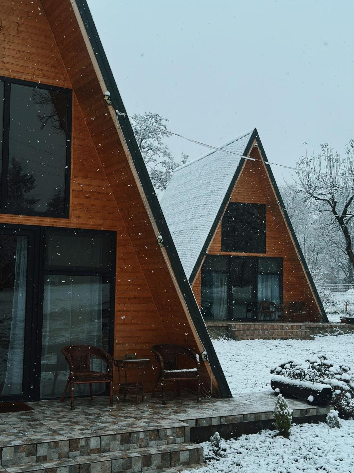 Hotel The Frog Glamping Horezu Exterior foto
